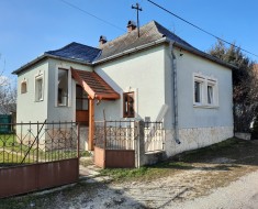 A Csákberény 186 hrsz önkormányzati ingatlan értékesítése